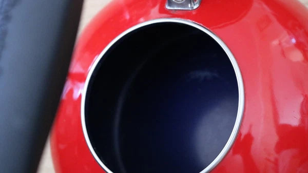 Chantal Whistling Tea Kettle Teapot Red Cherry Enamel 2qt Pre Owned