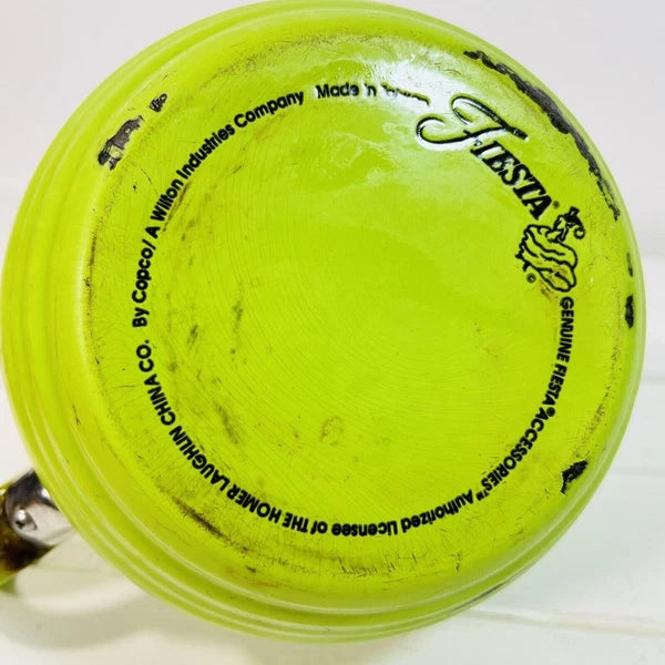 VINTAGE FIESTA MCM ENAMEL ON STEEL METAL CHARTREUSE GREEN TEA KETTLE TEAPOT