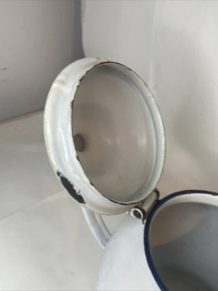 VINTAGE WHITE WITH BLUE TRIM ENAMEL WARE TEA POT