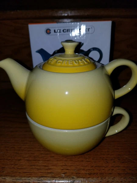 Le Creuset Soleil Yellow Tea for One