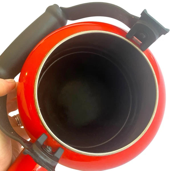 Le Creuset 1.25 Qt / 1.1 L Whistling Kettle Teapot Red Ombre Flame Enamel Cerise