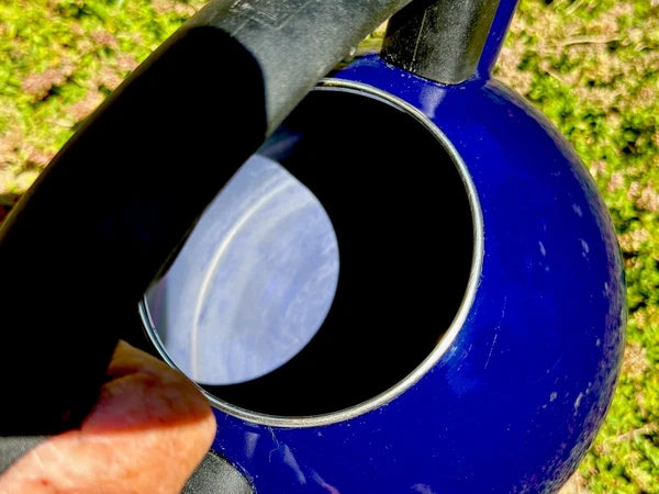 CHANTEL Cobalt Enameled  Whistling Tea Kettle 2qt Stay Cool BLK Phenolic Handle