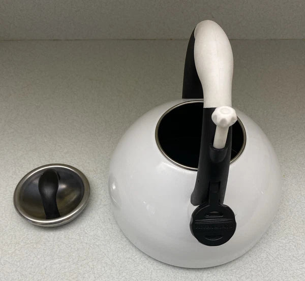 KitchenAid Whistling Tea Coffee Kettle 2.25 Qt 2.23 L White Enamel Tea Pot TQ 08