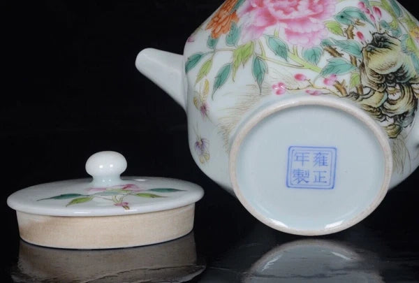 6“ China ancient Qing Yongzheng Celadon glaze Enamel color Floral pattern pot