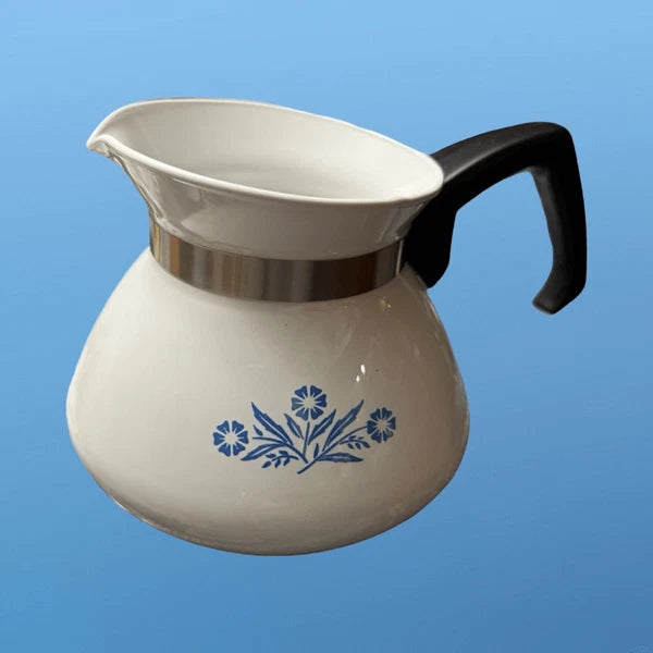 Vintage Corning Ware Blue Cornflower 6 Cup Tea Pot With P-104 Backstamp