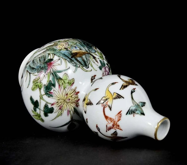 Qianlong Signed Old Chinese Colour Enamel Vase W/bird N3361