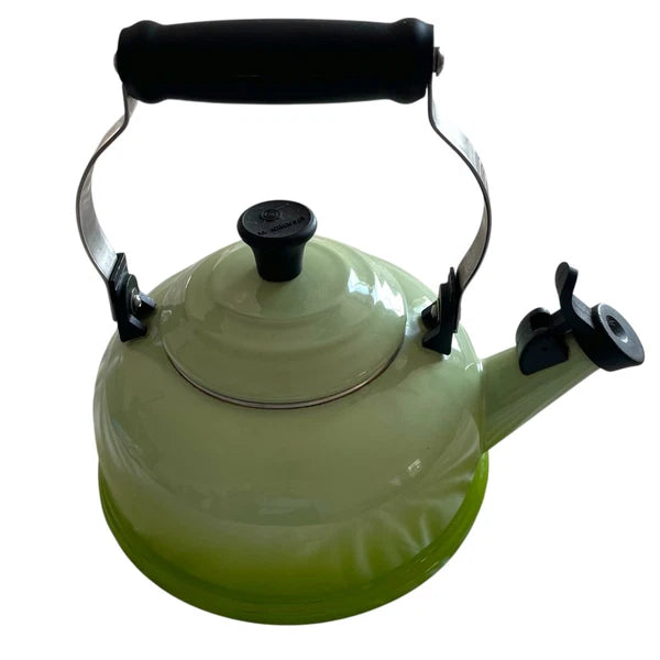 Le Creuset Enamel Tea Kettle Green Ombre Whistling 1.7 Quart Discontinued Color