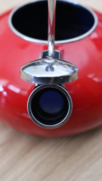 Chantal Whistling Tea Kettle Teapot Red Cherry Enamel 2qt Pre Owned