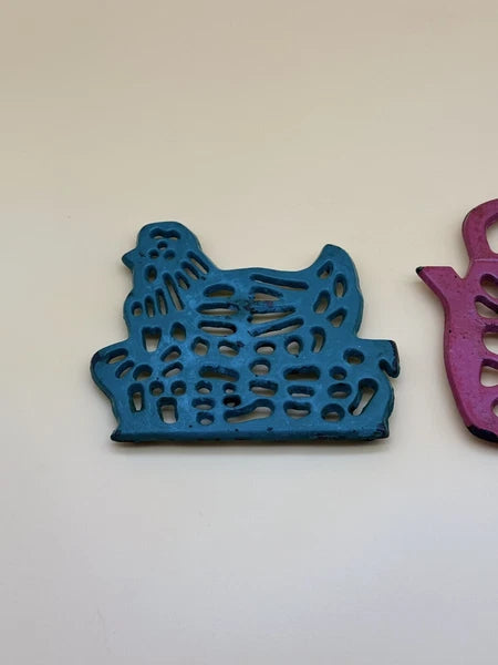 Trivet Hot Plate Enamel Vintage Cast Iron Red Teapot/Green Chicken Footed