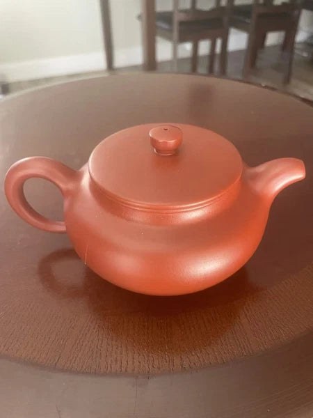 Classic Handmade Yixing Teapot – 11oz Red Clay Teapot with Traditional seal