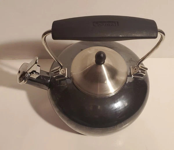 CHANTAL WHISTLING TEA KETTLE WHISTLER BLACK ENAMEL STAINLESS STEEL BLUE INTERIOR