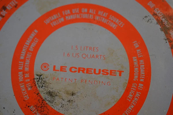 LE CREUSET Zen Tea Pot 1.5 L 1.6 Qt Cherry Red Enamel Whistling Kettle