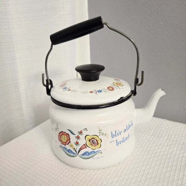 Vtg Berggren  Enamelware Teapot Tea Kettle Pennsylvania Dutch Folk Art READ