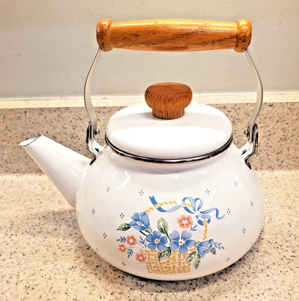 Vintage Corelle Coordinates Enamel Tea Kettle by Lincoware "Country Cornflower"